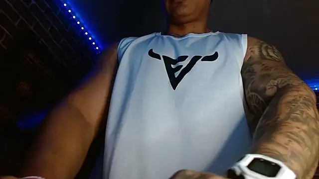 jordan bigcock  online show from 04-24-26, 03:36