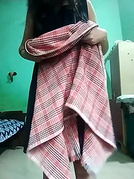 Hornyme18 online show from 10-29-25, 04:59