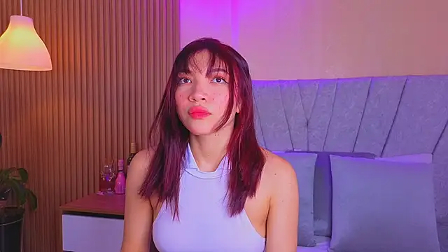 Snapshot of celeste_collins_ chatting on 06-12-26, 03:49 celeste collins online show from 06-12-26, 03:49