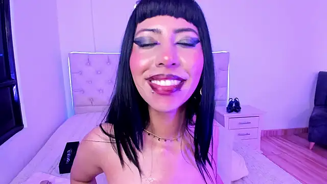 Nina fox 0691 online show from 05-16-26, 12:18