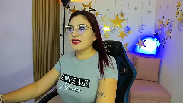 Snapshot of allison_mc chatting on 12-02-25, 03:56 allison mc online show from 12-02-25, 03:56