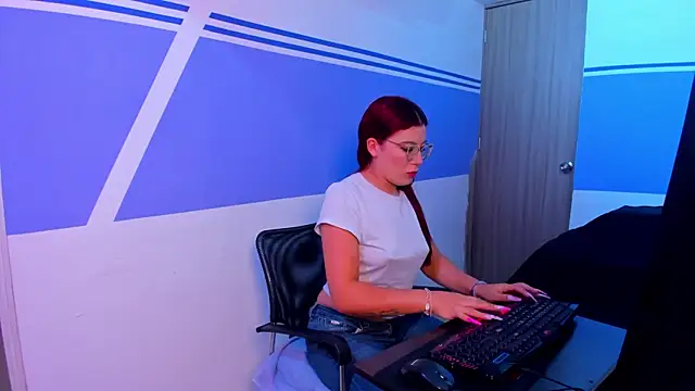 allison mc online show from 04-25-26, 04:15