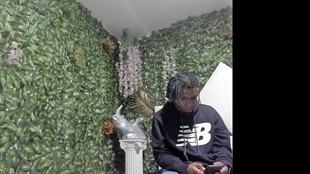 REDBRYAN EBANO online show from 10-11-25, 07:23