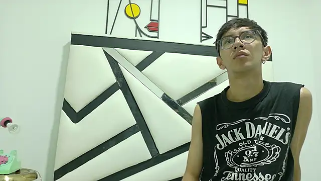 Snapshot of TWINK_JOSS chatting on 10-10-25, 07:02 TWINK JOSS online show from 10-10-25, 07:02