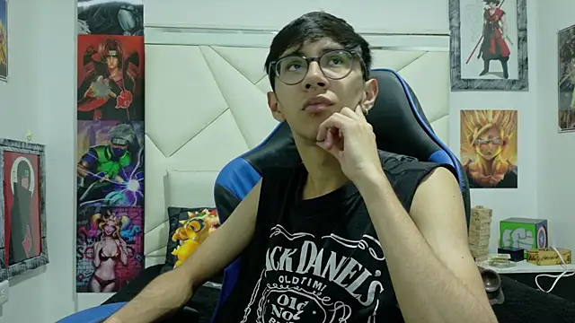 Snapshot of TWINK_JOSS chatting on 10-11-25, 07:34 TWINK JOSS online show from 10-11-25, 07:34