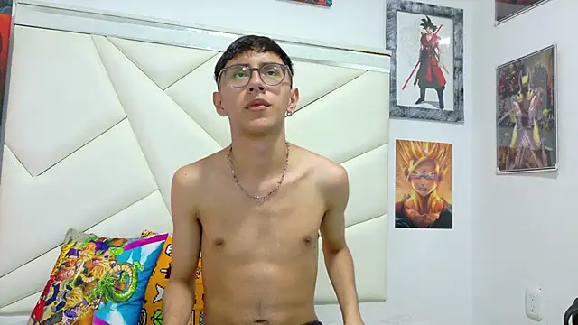 Snapshot of TWINK_JOSS chatting on 10-24-25, 07:43 TWINK JOSS online show from 10-24-25, 07:43