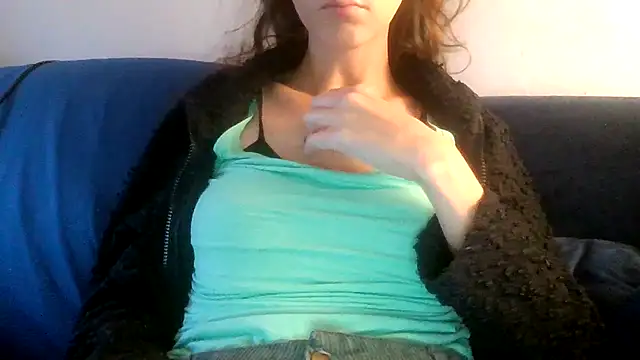 Snapshot of SuperValentina chatting on 10-08-25, 03:31 SuperValentina online show from 10-08-25, 03:31