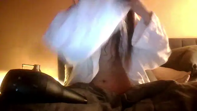 Snapshot of SuperValentina chatting on 02-06-26, 10:24 SuperValentina online show from 02-06-26, 10:24