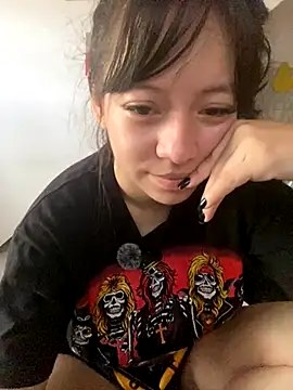 Damara Rolands- online show from 10-23-25, 06:17