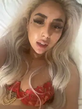 Snapshot of zara_bellexx chatting on 02-28-26, 05:14 zara bellexx online show from 02-28-26, 05:14