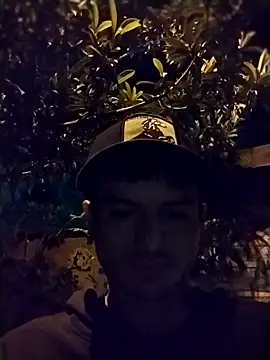 perrongo21 online show from 10-28-25, 04:27