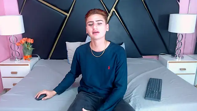 Alex Millerss online show from 10-16-25, 08:54