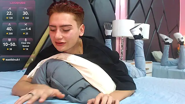 Alex Millerss online show from 10-17-25, 08:44