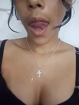 Snapshot of Emily_playboy1 chatting on 10-25-25, 07:05 Emily playboy1 online show from 10-25-25, 07:05