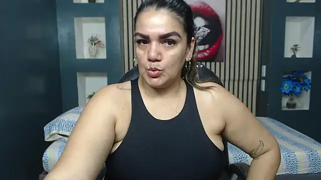 ruby jimenez19 online show from 11-11-25, 03:50