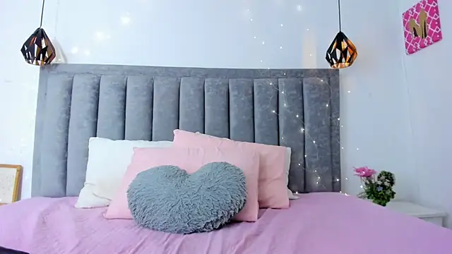 Amara18   online show from 03-11-26, 07:42