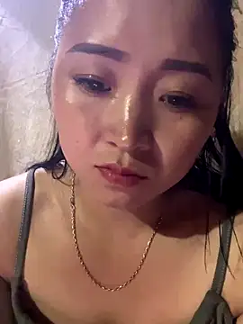 miemie-xx online show from 10-25-25, 01:18