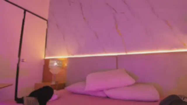 AAliss Starr online show from 10-16-25, 03:51