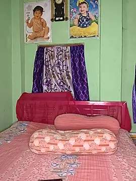 Snapshot of MAGGO-11 chatting on 11-20-25, 06:29 MAGGO-11 online show from 11-20-25, 06:29