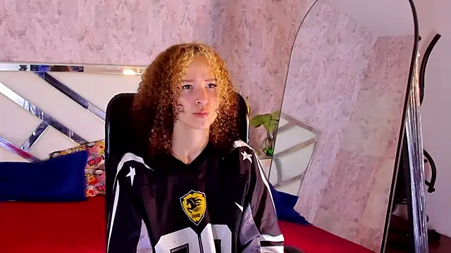 Snapshot of benny_wilson chatting on 11-11-25, 04:01 benny wilson online show from 11-11-25, 04:01