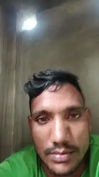 Snapshot of BiggerDickGuy chatting on 10-31-25, 08:37 BiggerDickGuy online show from 10-31-25, 08:37