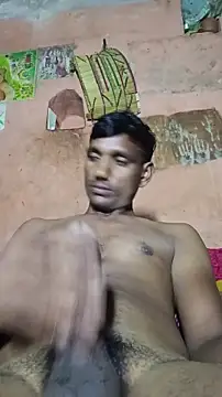 Snapshot of BiggerDickGuy chatting on 11-20-25, 04:18 BiggerDickGuy online show from 11-20-25, 04:18