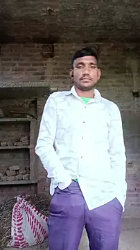 Snapshot of BiggerDickGuy chatting on 12-21-25, 06:20 BiggerDickGuy online show from 12-21-25, 06:20