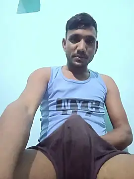 Snapshot of BiggerDickGuy chatting on 02-26-26, 10:14 BiggerDickGuy online show from 02-26-26, 10:14