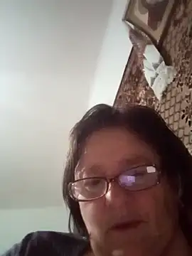 MilaCold5443 online show from 04-21-26, 06:23