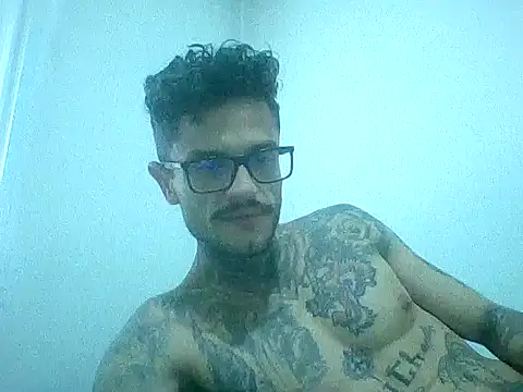 Testcam69 online show from 02-04-26, 11:16