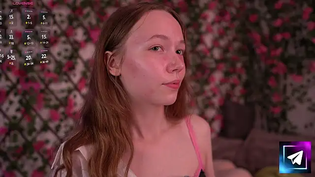 Petite Polly online show from 11-30-25, 06:12