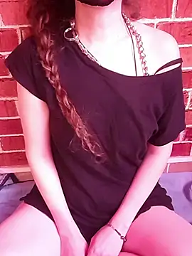 Heelite online show from 10-21-25, 01:56