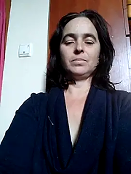 Snapshot of Ella-433 chatting on 11-03-25, 12:06 Ella-433 online show from 11-03-25, 12:06