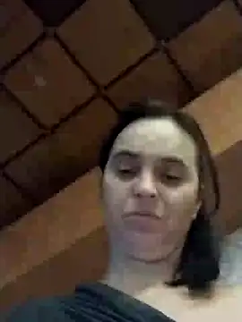 Snapshot of Ella-433 chatting on 11-25-25, 12:32 Ella-433 online show from 11-25-25, 12:32