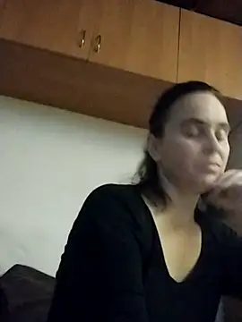 Snapshot of Ella-433 chatting on 11-30-25, 06:45 Ella-433 online show from 11-30-25, 06:45