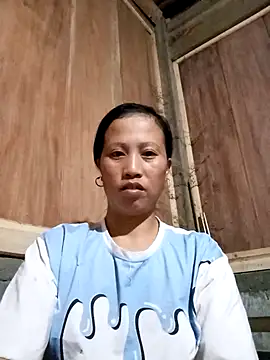 Snapshot of jerry-xx chatting on 11-07-25, 11:32 jerry-xx online show from 11-07-25, 11:32