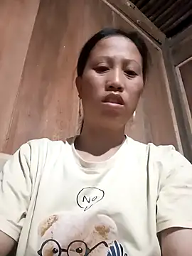 Snapshot of jerry-xx chatting on 11-17-25, 10:26 jerry-xx online show from 11-17-25, 10:26