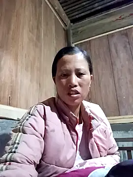 Snapshot of jerry-xx chatting on 11-28-25, 01:25 jerry-xx online show from 11-28-25, 01:25