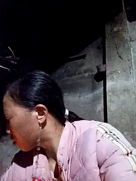 Snapshot of jerry-xx chatting on 11-29-25, 10:24 jerry-xx online show from 11-29-25, 10:24