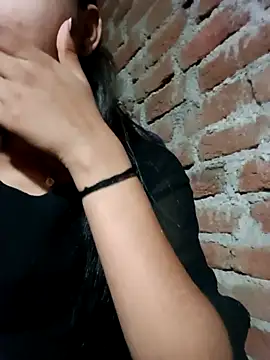 Snapshot of Gb_sunena chatting on 10-21-25, 08:31 Gb sunena online show from 10-21-25, 08:31