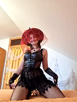 Nika aa online show from 10-21-25, 09:21