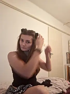 Nika aa online show from 11-29-25, 05:38