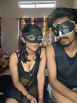 Lovebirdss online show from 03-09-26, 09:35