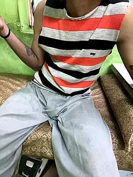 foxythebold online show from 10-24-25, 06:10