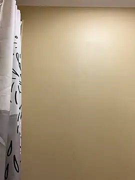 Snapshot of grinbergg chatting on 03-11-26, 01:33 grinbergg online show from 03-11-26, 01:33