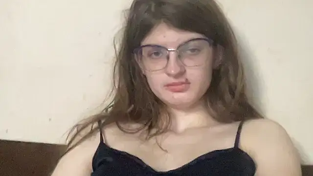 Snapshot of NikaXZimax chatting on 11-03-25, 06:58 NikaXZimax online show from 11-03-25, 06:58