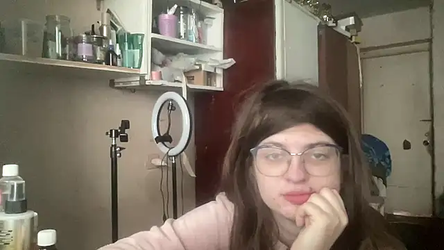 Snapshot of NikaXZimax chatting on 03-04-26, 07:47 NikaXZimax online show from 03-04-26, 07:47