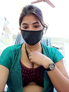 Hot radhaji online show from 04-28-26, 02:27