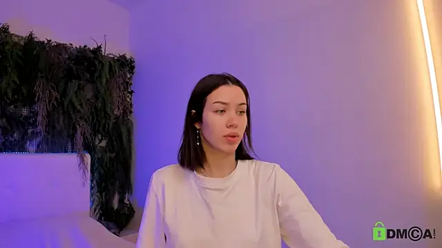 Snapshot of Black_Jenny chatting on 10-18-25, 09:32 Black Jenny online show from 10-18-25, 09:32