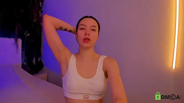 Snapshot of Black_Jenny chatting on 11-18-25, 10:31 Black Jenny online show from 11-18-25, 10:31